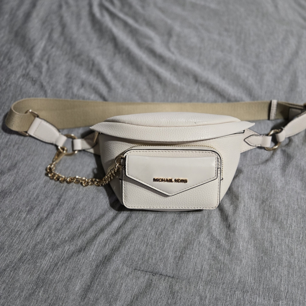 Michael Kors White Crossbody Bag